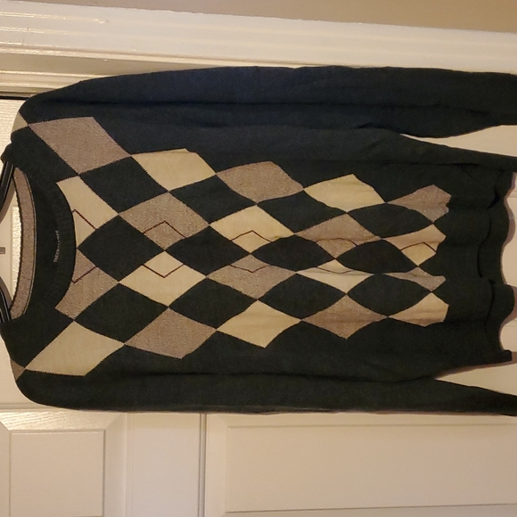 Gray sweater - Picture 9 of 11